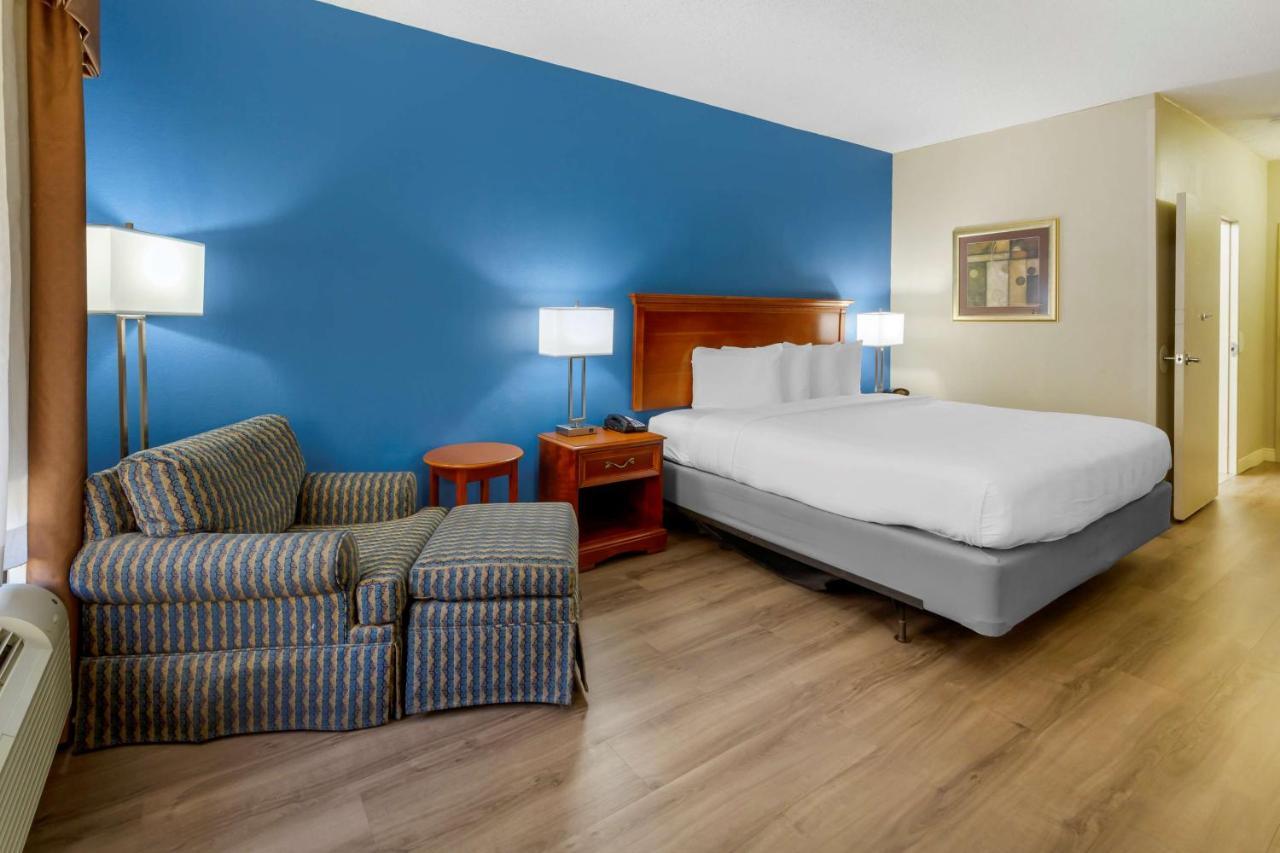 Western - Nc State Hotel 3*